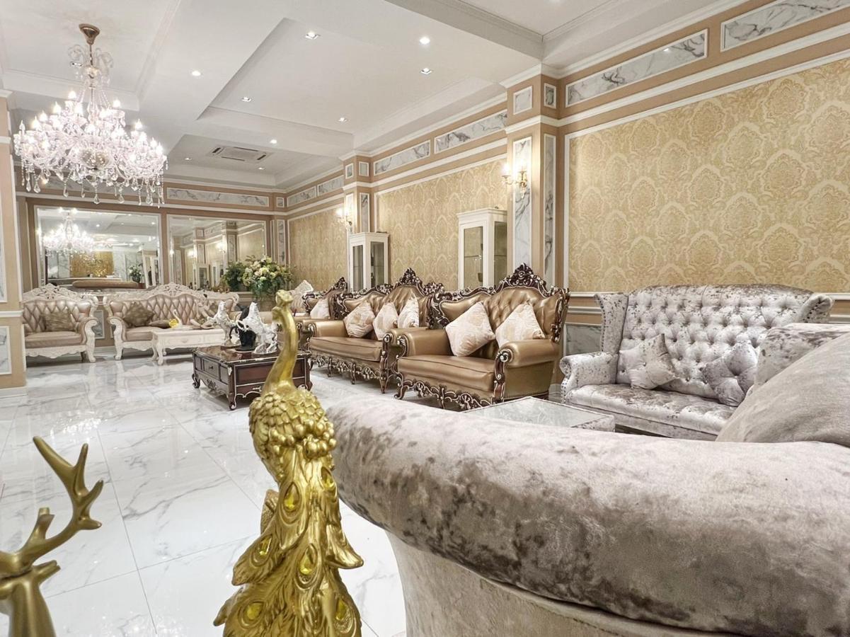 Готель Napheera Royal Tel Ban Khlong Bang Krathiam Екстер'єр фото